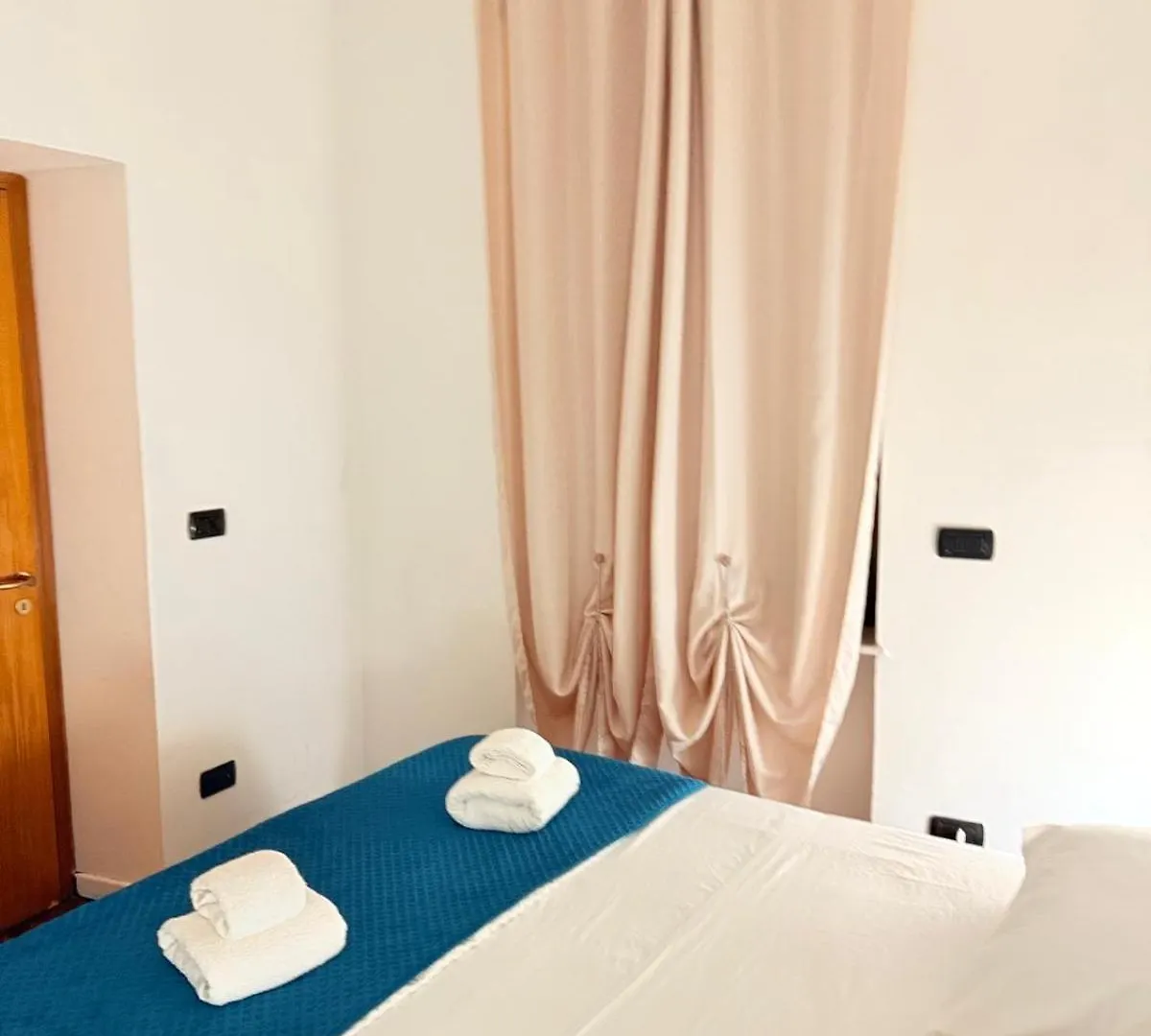 House Montesanto 21 Apartment Naples